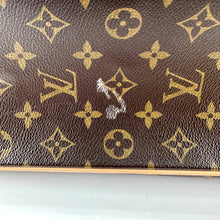 Load image into Gallery viewer, Louis Vuitton Monogram Multipli-Cite Handbag TWS
