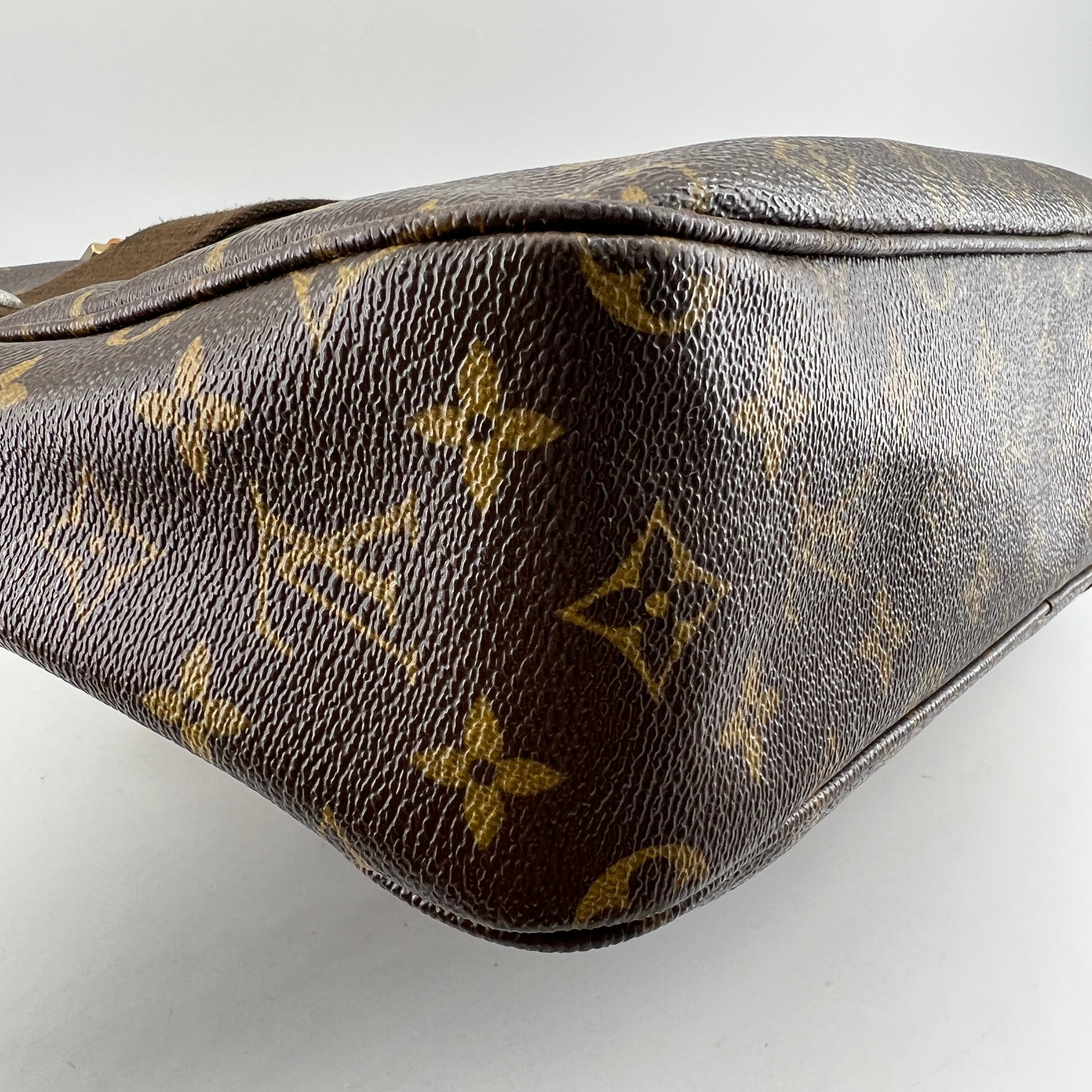 Louis Vuitton Sac Bosphore Handbag TWS POP – Sheer Room