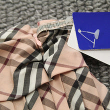 Load image into Gallery viewer, Burberry checked mini skirt
