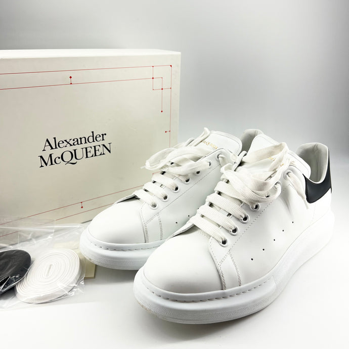 Alexander McQueen Larry sneaker
