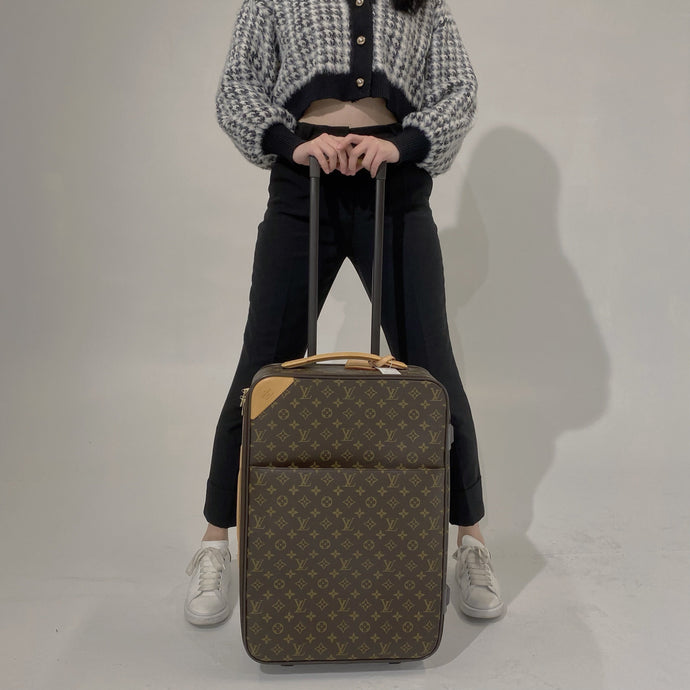 Louis Vuitton pegase 55 carry on