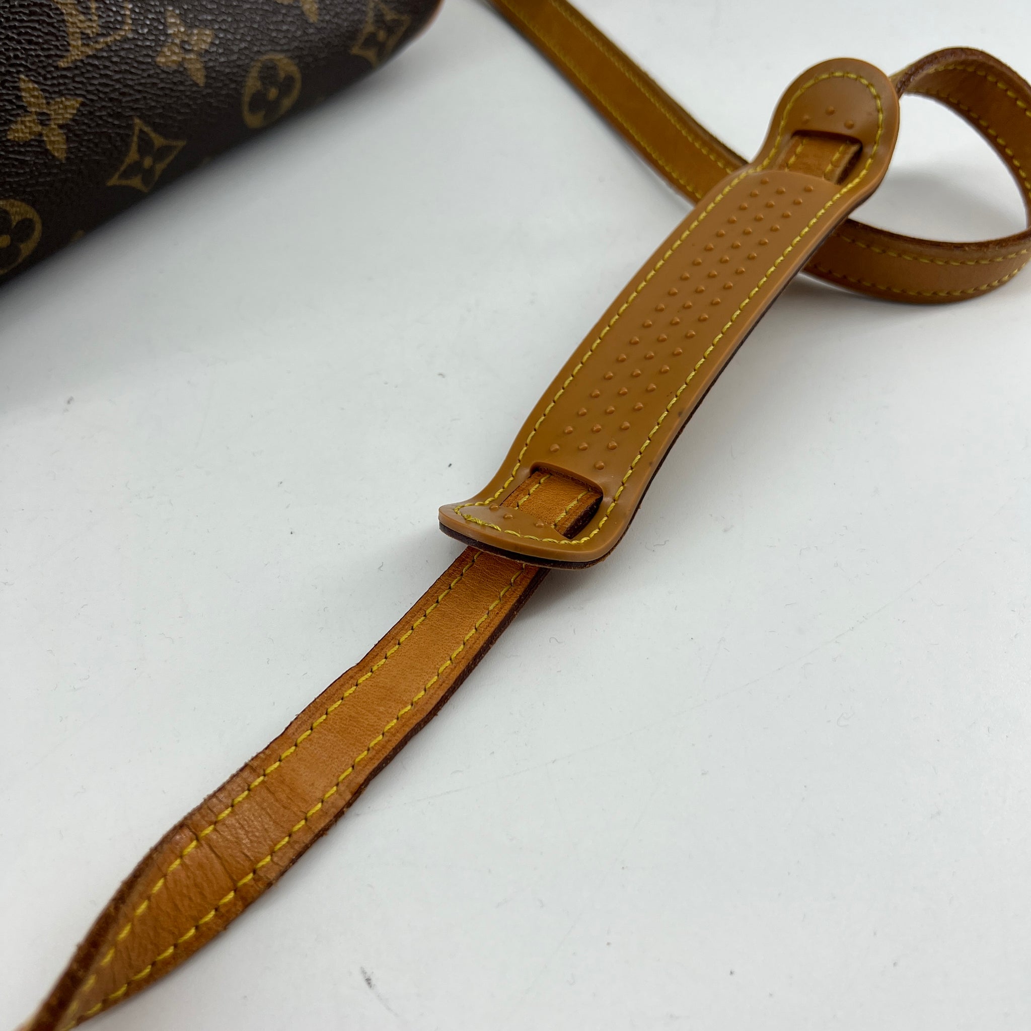 Louis Vuitton Blois Crossbody Bag TWS pop – Sheer Room