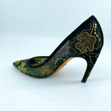 Load image into Gallery viewer, Christian Dior embroidered high heels
