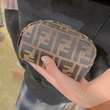 Load image into Gallery viewer, Fendi Coin purse

