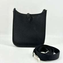 Load image into Gallery viewer, Hermes Evelyn 16 Black
