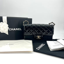 Load image into Gallery viewer, CHANEL classic flap mini bag brand new
