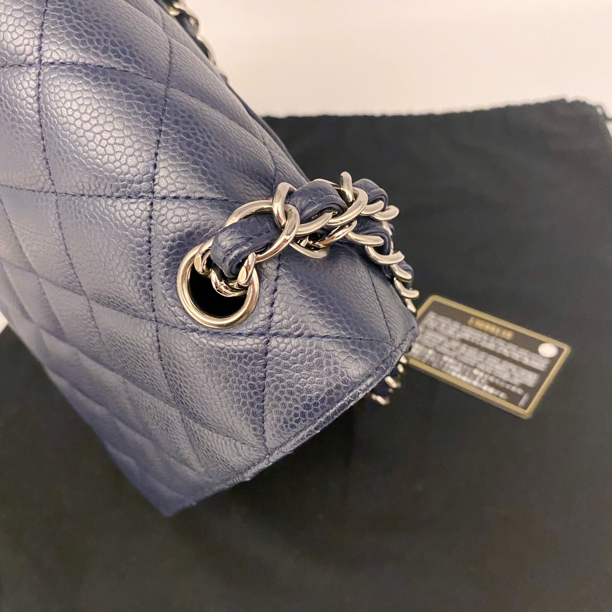 Chanel Timeless classic jumbo Light blue Leather ref.537152 - Joli Closet