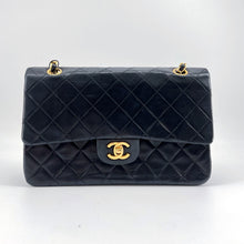 Load image into Gallery viewer, Chanel Vintage 18K gold Classic Flap Lambskin Medium bag
