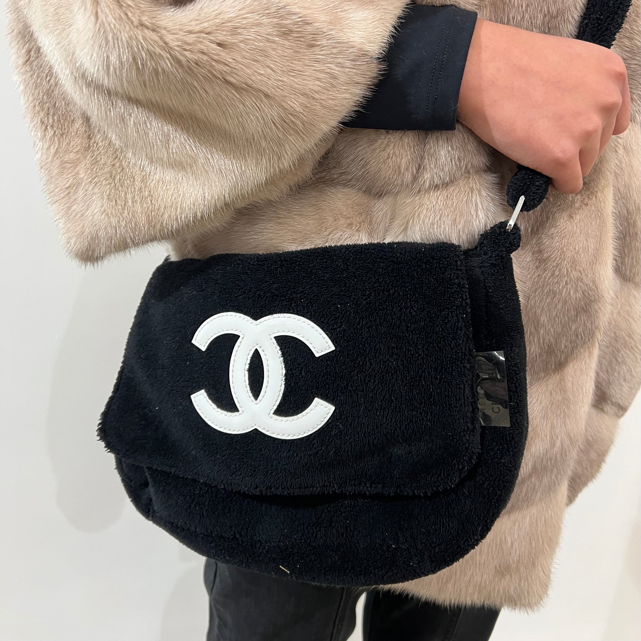 Chanel Medieval towel messenger bag – Sheer Room