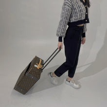 Load image into Gallery viewer, Louis Vuitton pegase 55 carry on
