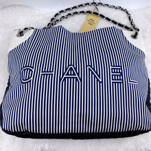 Load image into Gallery viewer, Chanel rialto beach stripe canvas chain bag
