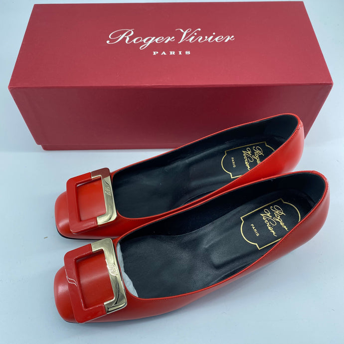 Roger Vivier Decollete Trompette patent-leather pumps