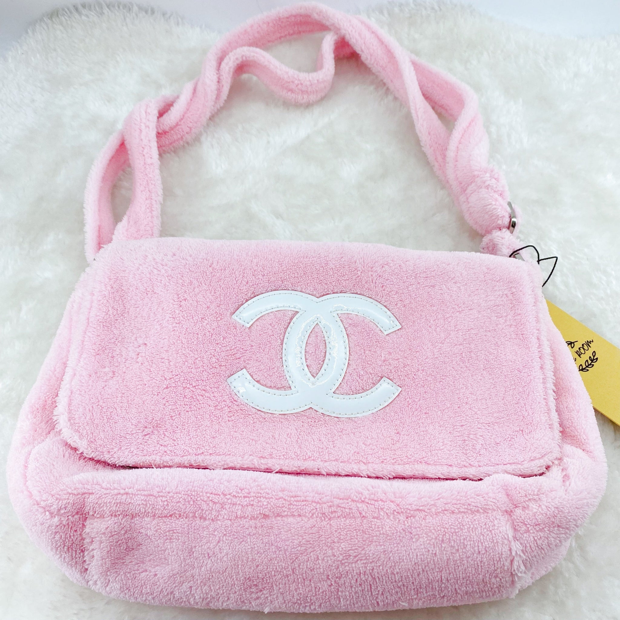 Chanel Medieval towel messenger bag – Sheer Room