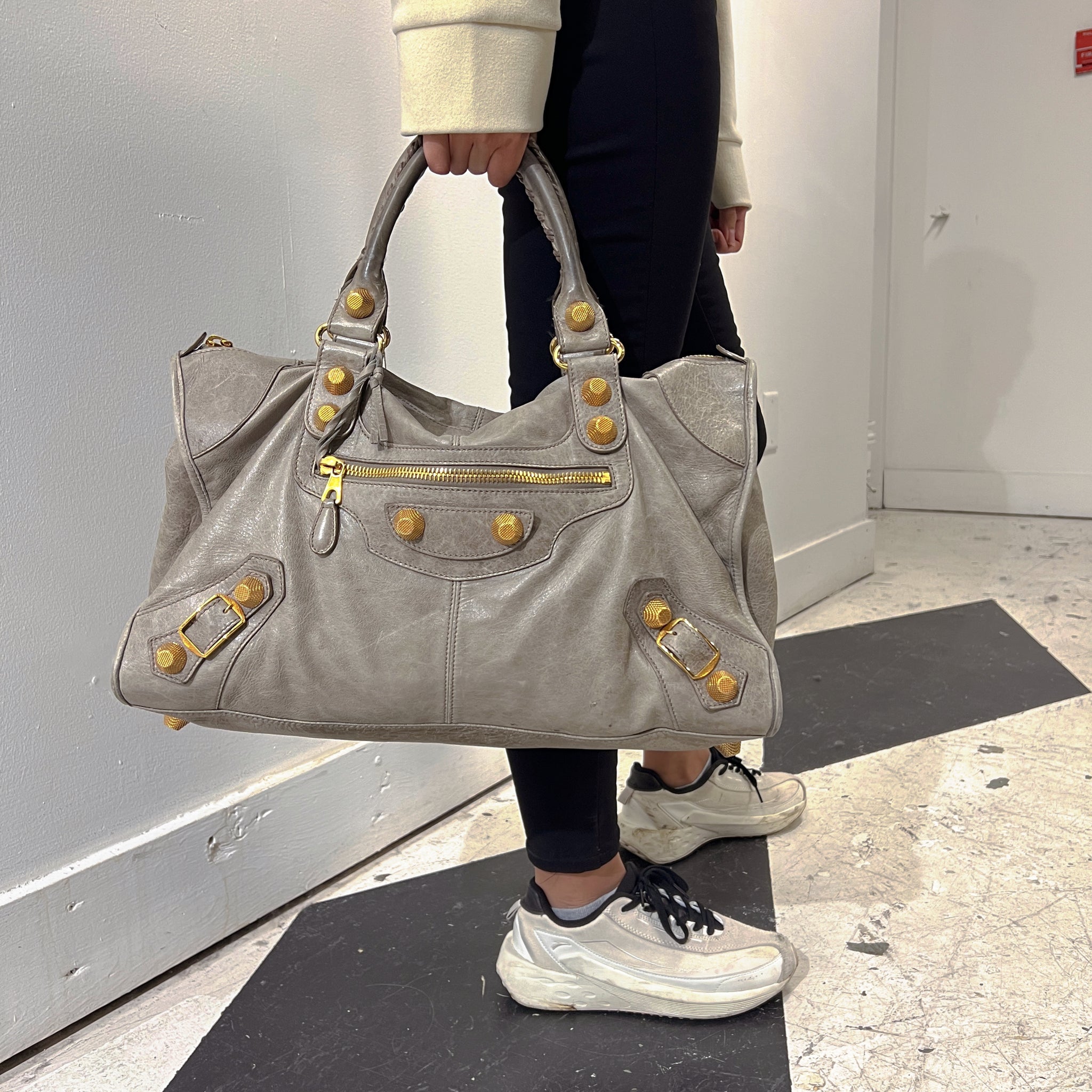 Balenciaga city large best sale