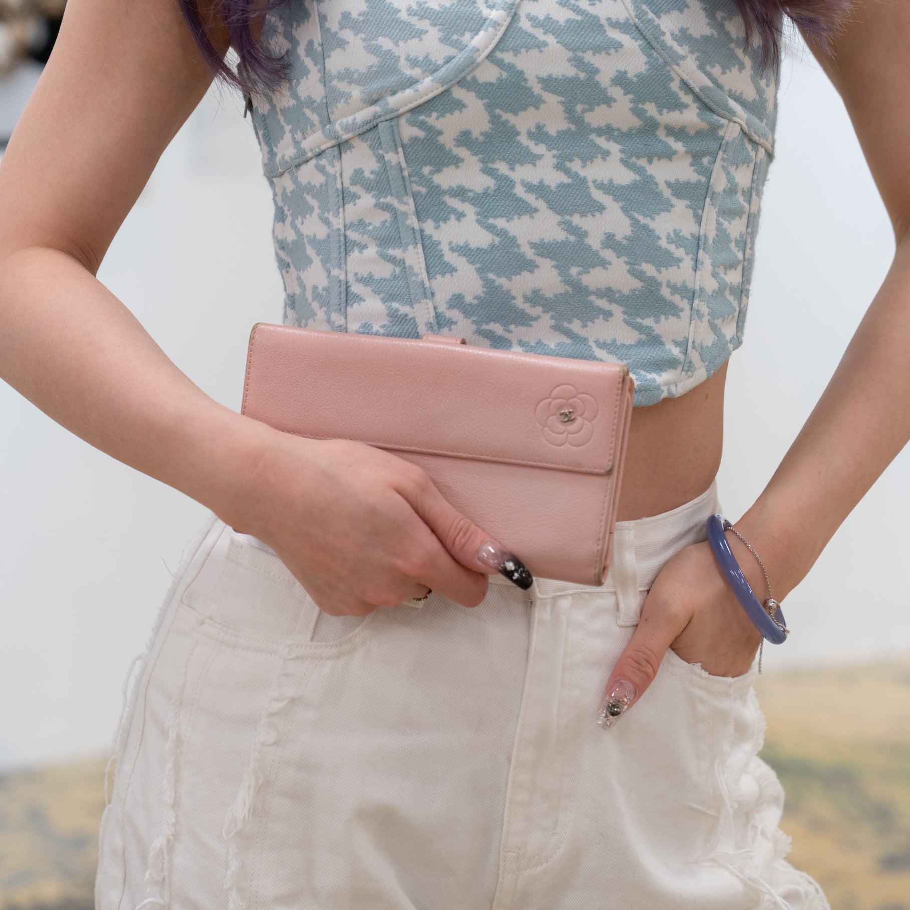 Chanel Butterfly Camellia Bifold Long Wallet Pink POP – Sheer Room