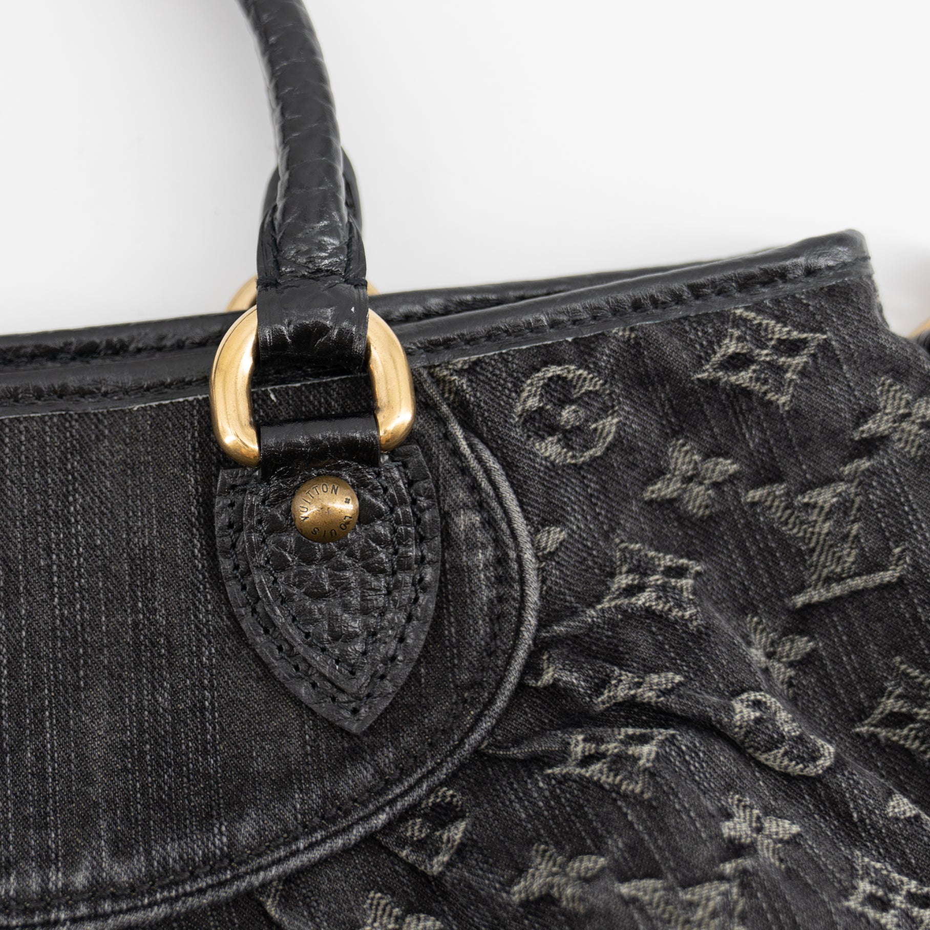 Louis Vuitton Limited Edition Denim Monogram Neo Cabby MM in Black –  Chicago Consignment