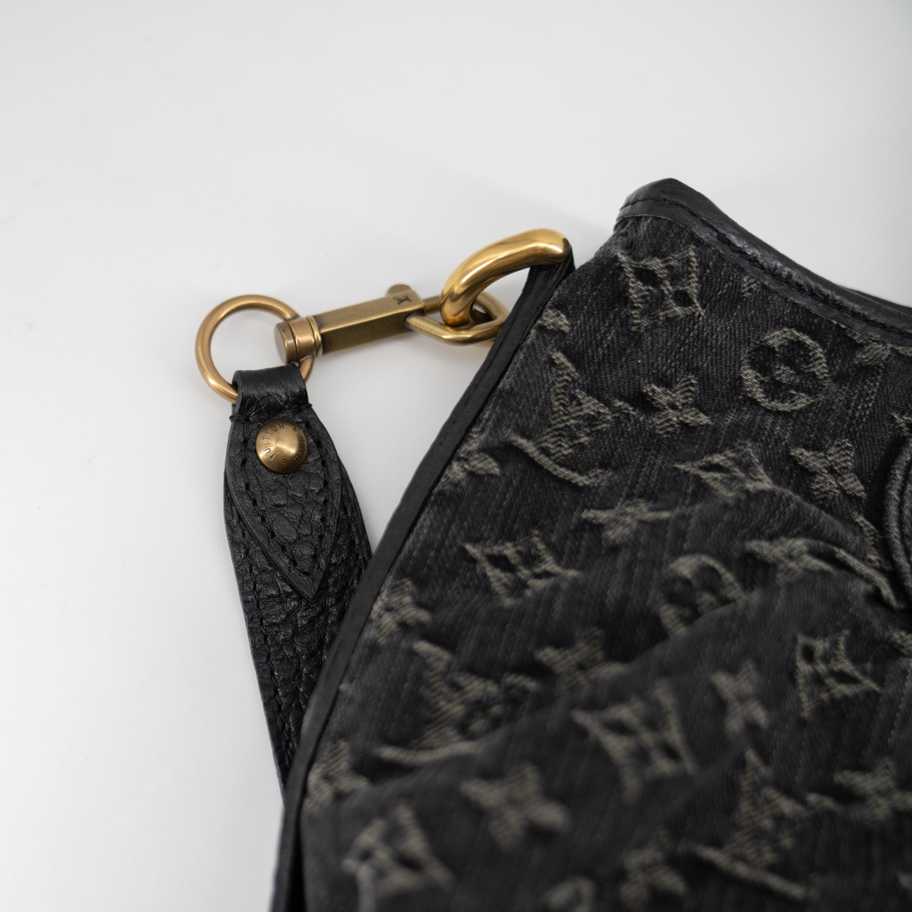 Louis Vuitton Neo Cabby MM Monogram Denim Noir – Sheer Room