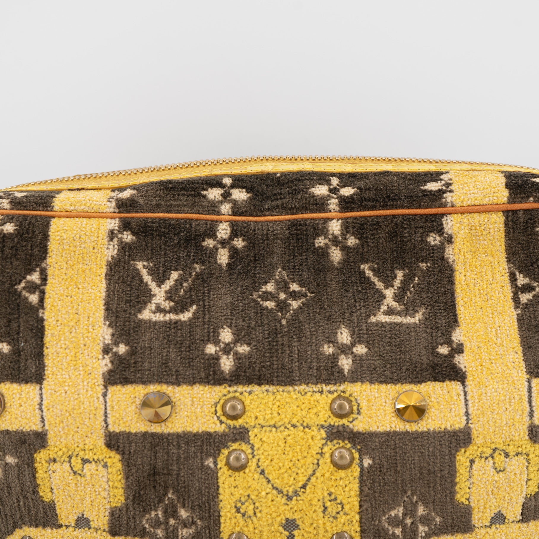 Trompe l'œil velvet handbag Louis Vuitton Multicolour in Velvet - 29287155