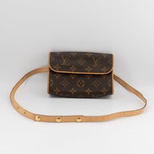 Load image into Gallery viewer, Louis Vuitton monogram waist bag
