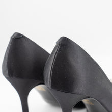 Load image into Gallery viewer, Roger vivier crystal black high heels
