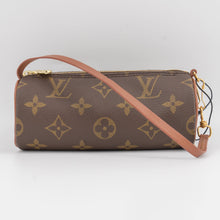 Load image into Gallery viewer, Louis Vuitton Papillon Attached Pouch TWS
