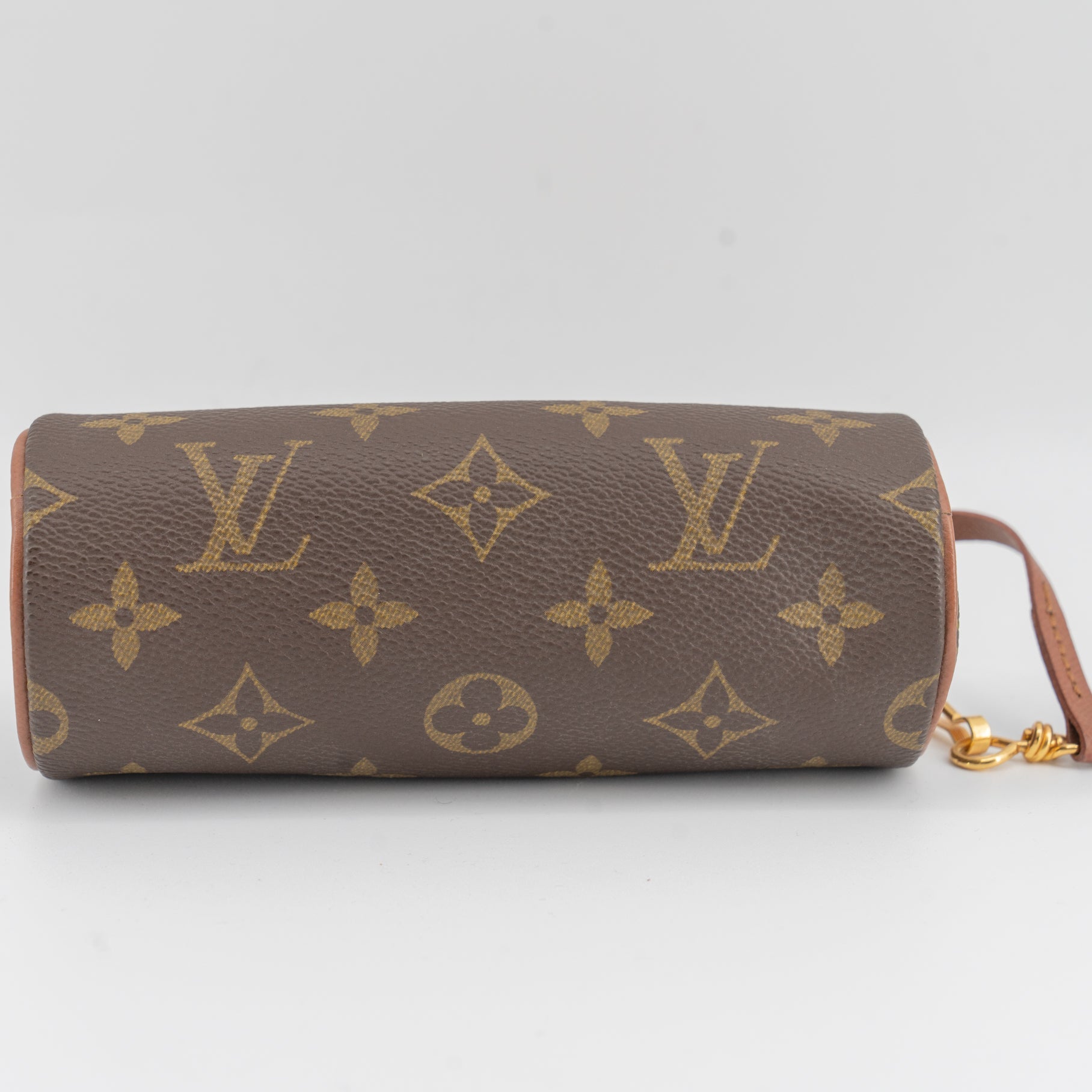 Louis Vuitton Papillon Attached Pouch TWS – Sheer Room
