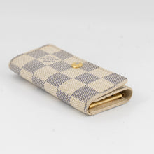 Load image into Gallery viewer, Louis Vuitton Damier Azur key holder
