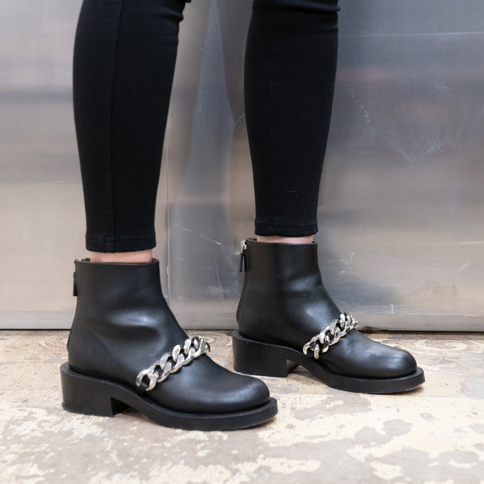 Givenchy laura chain boots