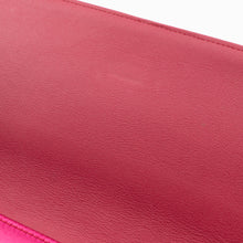 Load image into Gallery viewer, Gucci Broadway Satin Evening Clutch

