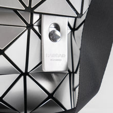 Load image into Gallery viewer, BAOBAO Issey Miyake metallic shoulder bag
