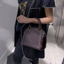 Load image into Gallery viewer, Louis Vuitton Amarante Monogram Vernis Alma PM Bag
