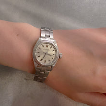 Load image into Gallery viewer, Rolex Lady Oyster 20mm Watch
