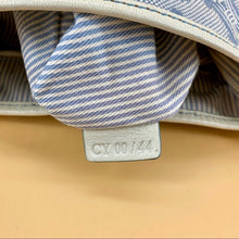 Load image into Gallery viewer, CELINE Vintage shoulder bag
