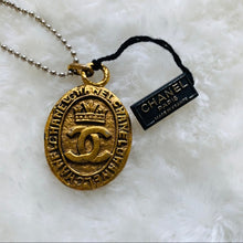 Load image into Gallery viewer, CHANEL Vintage necklace pendant
