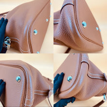 Load image into Gallery viewer, HERMES bolide31 leather bag
