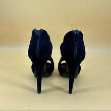 Load image into Gallery viewer, HERMES black high heels
