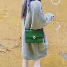 Load image into Gallery viewer, LOUIS VUITTON epi crossbody bag &amp; clutch
