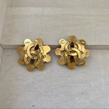 Load image into Gallery viewer, CHANEL VINTAGE snowflake earrings
