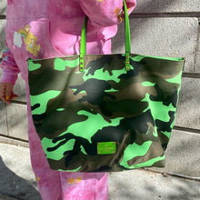 Load image into Gallery viewer, VALENTINO Camouflage tote TSW
