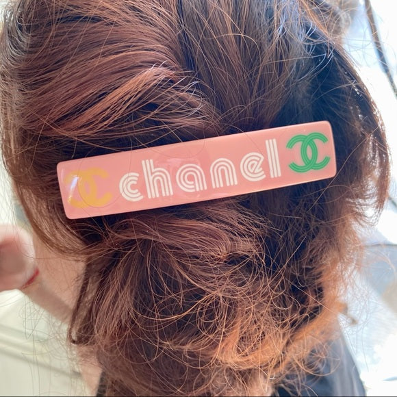 CHANEL VINTAGE pink logo hair barrette