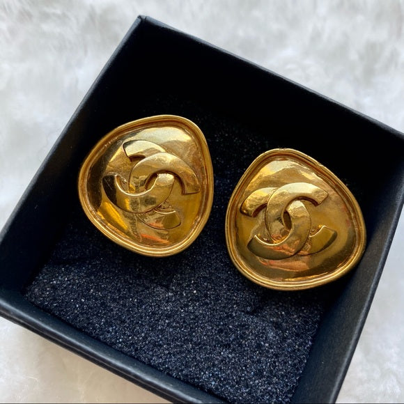 CHANEL vintage gold earrings