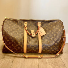 Load image into Gallery viewer, Louis Vuitton Keepall Bandouliere 55
