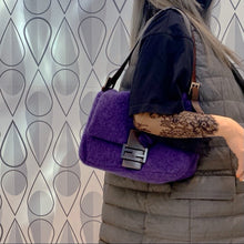 Load image into Gallery viewer, FENDI Wool Mamma baguette Shoulder bag
