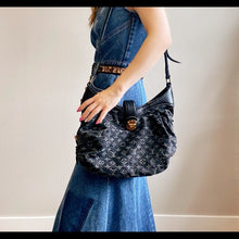 Load image into Gallery viewer, LOUIS VUITTON Denim Mahina XS Black
