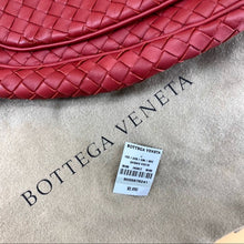 Load image into Gallery viewer, BOTTEGA VENETA Red Kappa leather Shoulder bag
