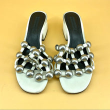 Load image into Gallery viewer, ALEXANDER WANG Rivet leather sandals
