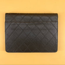 Load image into Gallery viewer, CHANEL vintage lambskin classic wallet

