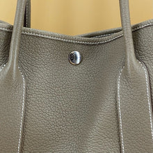 Load image into Gallery viewer, HERMES Garden Party 36 Etoupe leather bag
