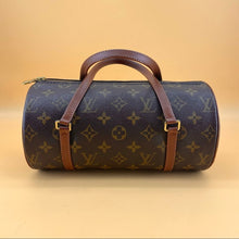 Load image into Gallery viewer, Louis Vuitton monogram Papillon26 handbag
