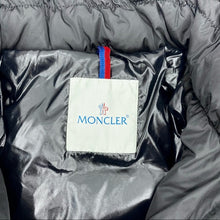 Load image into Gallery viewer, MONCLER classic down jacket
